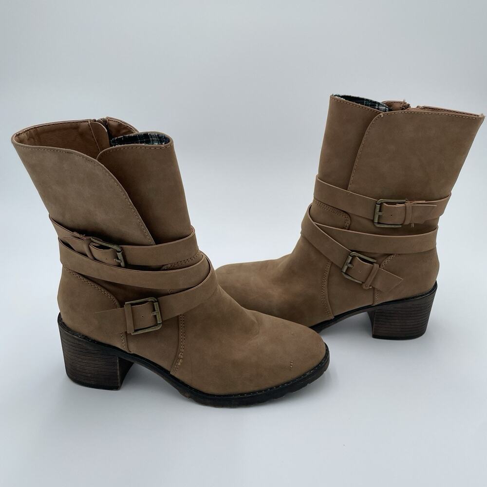 Rampage Size 8 Women’s Brown Boots Buckle Straps Detail Heel